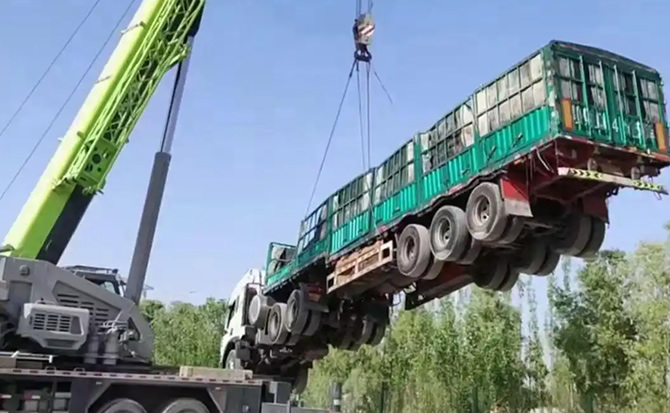 平阴道路脱困救援案例